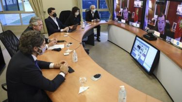 Este mediodía, el presidente, parte de su gabinete, y los gobernadores analizarán la situación sanitaria del país. (Archivo).-