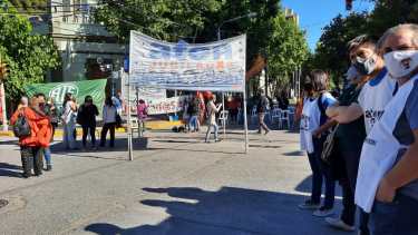Los jubilados de ATEN pide que los alcance el bono otrogado en concepto de conectividad por el gobierno de Neuquén. (foto: gentileza prensa Aten)