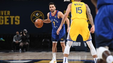 Campazzo contra Golden State anoche. 