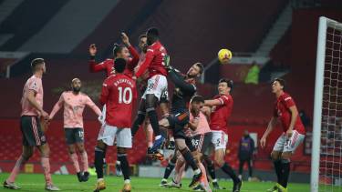 De Gea salió mal en el primer gol de Sheffield y Manchester United lo pagó caro. 