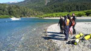 Una turista desapareció en el río Azul cuando intentaba ayudar a su hija