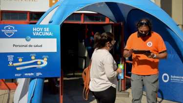 Hasta este viernes, el ministerio de Salud de Neuquén informó que se vacunaron 1.550 personas. (Neuquén informa)