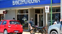 Imagen de Estafas en Río Negro: le devolvieron el millonario monto robado, pero igual demandó al banco