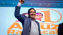 Imagen de Elecciones en Ecuador: ganó el candidato de Correa pero habrá balotaje