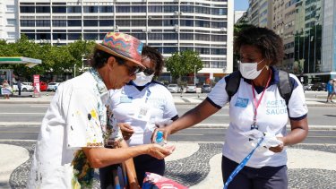 Río de Janeiro suspendió el carnaval y reforzó las medidas sanitarias en las calles. (Gentileza).-