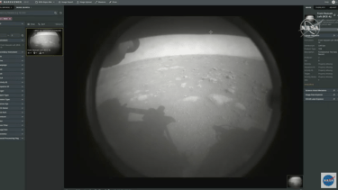 La primera imagen de Marte, obtenida tras el descenso del rover Perseverance. Foto: Nasa.-