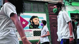 Cuba intenta “ordenar” su economía pero solo la empeora