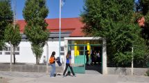 Imagen de Frías: «Es necesario que los chicos vuelvan a la escuela»