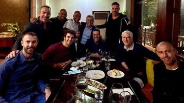 El «gran encuentro» de Macri con Mascherano y otros exfutbolistas en Qatar