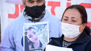 Verónica Leal, la mamá de Florencia Soto, contó que la joven estaba alejada de su familia. (Foto Florencia Salto).-