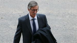 ANSES intimó a jubilarse al fiscal que investiga causa por la vacunación VIP
