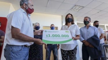 Se tratan de aportes de la Lotería de Río Negro. 