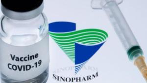 Llegan otras 800 mil dosis de vacunas Sinopharm desde China