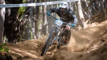 Excelente domingo para la carrera de descenso en el cerro Catedral. Gentileza Open Shimano