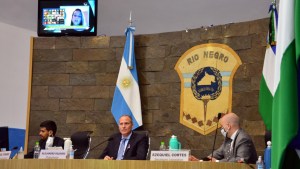 La Legislatura no congeló salarios a sus funcionarios