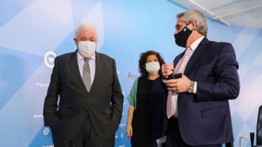 El ministerio de Salud difundió ayer el listado de vacunados. ¿Quiénes son? 