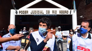 Imputaron al legislador Pablo Barreno por violación de aislamiento