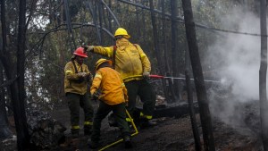 Incendios en la cordillera: la lluvia aplacó las llamas, pero los focos aún siguen activos