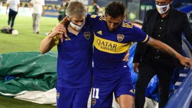 Salvio se rompió el ligamento cruzado de una rodilla. 