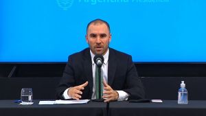 Con qué empresarios se reúne Guzmán en Bariloche