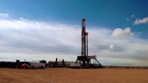 Petroleros acordaron con las cámaras la modificación de la adenda de Vaca Muerta