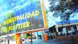 Después de los reclamos por seguridad de Ruiz, Merlo volvió a prometer cámaras
