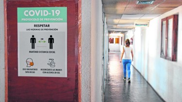 Este año habrá más clases presenciales, pero se mantendrán espacios de virtualidad. Foto: Flor Salto