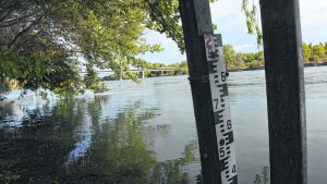 Los ríos bajos ponen en riesgo las tomas de agua en las ciudades