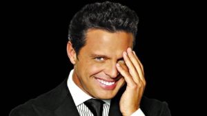 “Por debajo de la mesa”: Luis Miguel fue tendencia por Beatriz Sarlo y hay memes