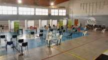 Imagen de No se inició la vacunación a docentes en Viedma
