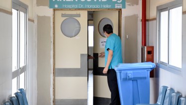 El área covid del Hospital Heller. Foto: Florencia Salto