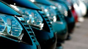 En octubre se vendieron 10.000 autos 0 Km menos que el año pasado