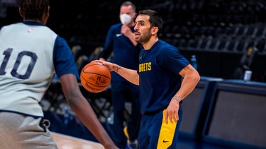 Campazzo está aislado por contacto estrecho con alguien que dio positivo de coronavirus. 