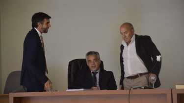 Los jueces federales Simón Bracco y Alejandro Silva integrarán el juzcamiento a los magistrados acusados como cómplices de las desapariciones. El juez Alejandro Cabral, se excusó (foto archivo Yamil Regules)