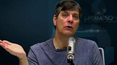 El conductor radial Mario Pergolini se refirió en forma despectiva sobre Cutral Co y recibió críticas locales. 