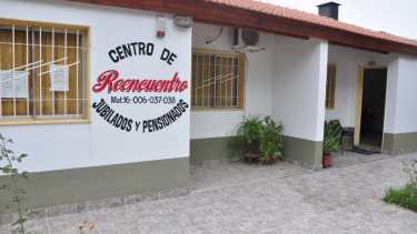 Trasladaron el vacunatorio central del hospital de Regina