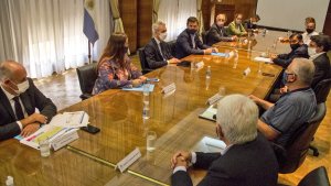 Meoni dijo que Nación priorizó el tren a Vaca Muerta