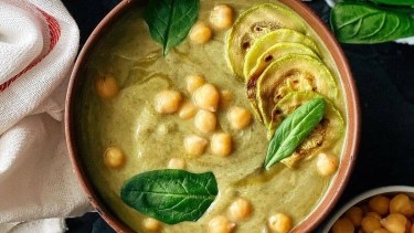 Tenés que probar esta sopa cremosa con palta