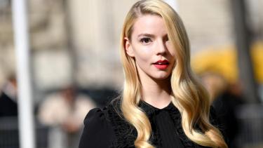 Anya Taylor-Joy se llevó su primer Globo de Oro.