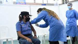 Llegaron a Neuquén 5.200 dosis de Sinopharm para completar esquemas