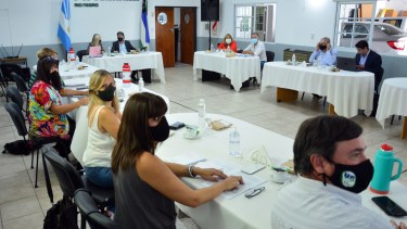 Las proyecciones salariales anticipan esos incrementos finales, empezando con un alza en el trimestre del 10% al 11%. Foto : Marcelo Ochoa