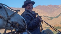 Imagen de Nélida, la orgullosa arriera del norte neuquino