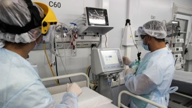 Las Terapias Intensivas se encuentran ocupadas en un 60 por ciento de su capacidad, pero va en crecimiento. Foto: Télam.-