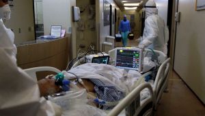 Coronavirus: nuevo pico de muertes en 24 horas y casi 25 mil contagios en el país