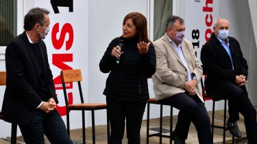 La gobernadora Arabela Carreras volvió a Bariloche ayer y ratificó que no habrá cierres de actividades económicas. Archivo