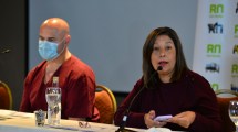 Imagen de Los motivos de Carreras para suspender clases y aplicar restricciones en Bariloche