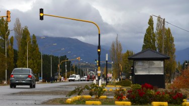 En Dina Huapi se asistieron a unas 20 familias por voladuras de techos. Archivo