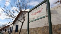Imagen de Investigan muerte de un hombre, cuyo cuerpo estuvo horas frente a un centro de salud