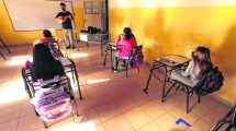 Imagen de Más docentes que alumnos se contagiaron en la vuelta a clases en Río Negro
