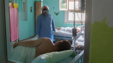 Desde el inicio de la pandemia, Río Negro lleva contabilizados 1.355 muertes.  (Foto: Juan Thomes)